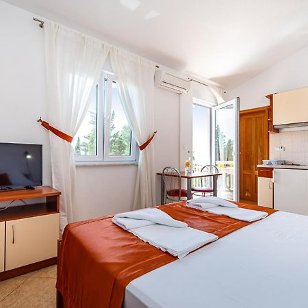 Apartments Prkacin 2 Стариград-Пакленица Экстерьер фото