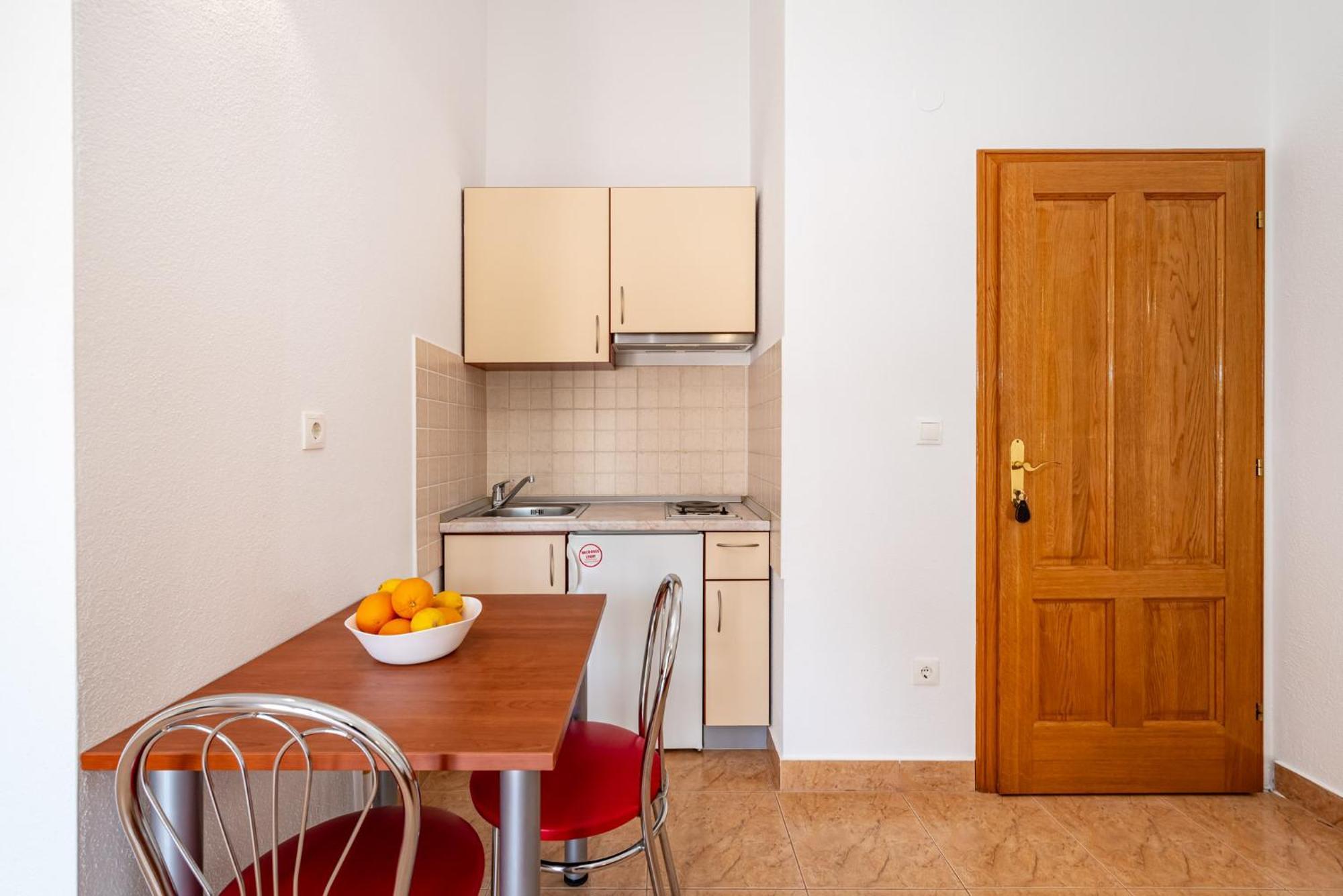 Apartments Prkacin 2 Стариград-Пакленица Экстерьер фото