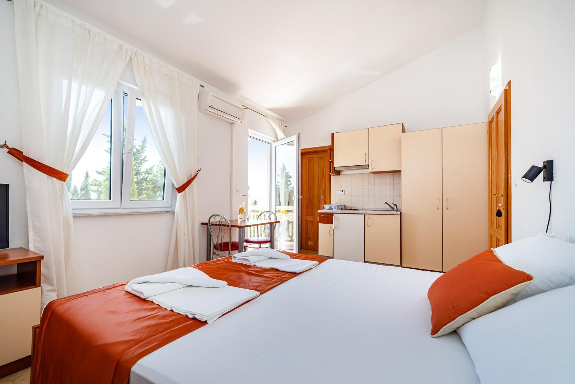 Apartments Prkacin 2 Стариград-Пакленица Экстерьер фото